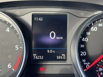 Volkswagen Passat B8 Limousine Facelifting 2.0 TDI SCR 150KM 2021 Volkswagen Passat 2.0 TDI 150KM 2021 ACC,zadbany, zdjęcie 25