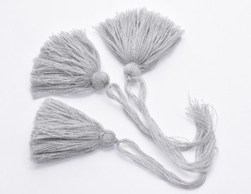 Chwosty Szary Pompon Pompony Włóczkowy 7cm 10szt.