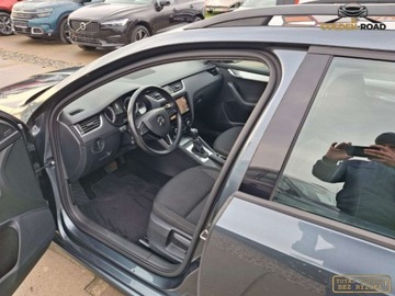 Skoda Octavia III Kombi Facelifting 1.6 TDI 115KM 2019 Skoda Octavia 1,6 TDI DSG navi alu kamera grz.fot elektryka oplacony 1.6, zdjęcie 9