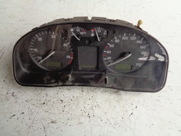 LICZNIK PASSAT B5 1.9 TDI AUTOMAT 3B0919880L