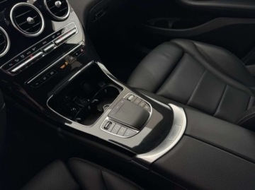 Mercedes GLC C254/X254 2022 Mercedes-Benz GLC 200 4-Matic Kamera cofania Asystent parkowania Nawiga, zdjęcie 23