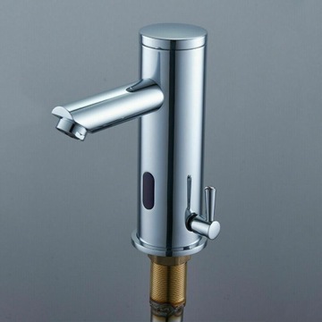 Подумайте об инфракрасном кране для горячей и холодной воды