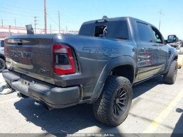  RAM 1500 2022r., TRX 6.2, od ubezpieczalni 6.2 Benzyna 702KM, zdjęcie 5