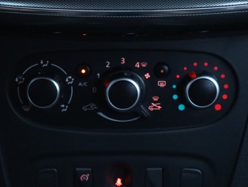 Dacia Logan II Sedan Facelifting 0.9 TCe 90KM 2018 Dacia Sandero 0.9 TCe, Salon Polska, VAT 23%, zdjęcie 15