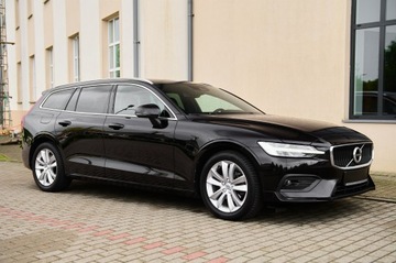 Volvo V60 II  Kombi 2.0 D3 150KM 2020 PIĘKNE V60 MOMENTUM PRO __ KUBEŁKOWE FOTELE, zdjęcie 15