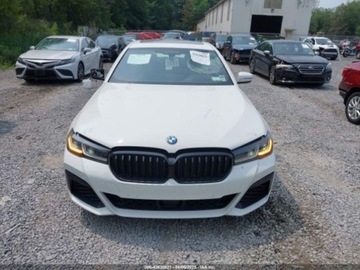 BMW Seria 5 G30-G31 2022 BMW Seria 5 540i xDrive 2022 3.0l 3.0 Benzyna 335KM, zdjęcie 8