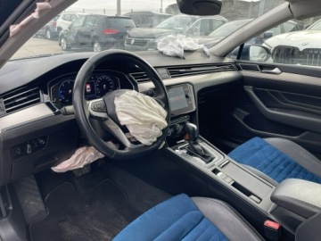 Volkswagen Passat B8 Limousine Facelifting 2.0 TDI 240KM 2020 Volkswagen Passat Highline Automat Podgrzewanie, zdjęcie 5