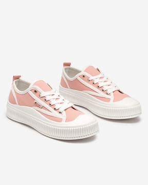 РОЗОВЫЕ ЖЕНСКИЕ КРОССОВКИ SCOLA 39