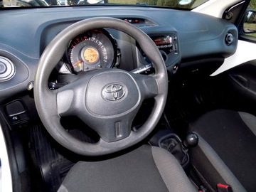 Toyota Aygo II Hatchback 5d 1.0 VVT-i 69KM 2016 TOYOTA AYGO 998 CCM 69 KM, zdjęcie 14