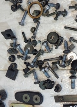 Болты для разборки Yamaha Fazer FZS 600 1998-2003r