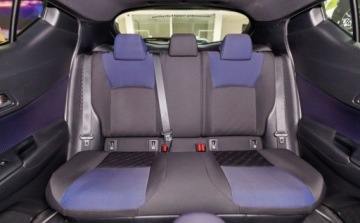 Toyota C-HR I Crossover 1.8 Hybrid 122KM 2017 Toyota C-HR 1.8 Hybrid Dynamic 1.8 Hybryda 122KM, zdjęcie 17