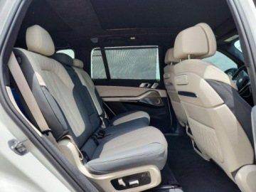 BMW X7 2026 BMW X7 Alpina Xb7 2026 4.4 Benzyna 631KM, zdjęcie 10