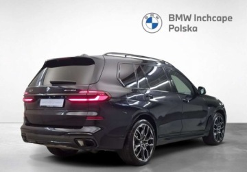 BMW X7 SUV Facelifting 3.0 40d 352KM 2025 BMW X7 d 352 KM M Sport l Driving Assistant Professional 3.0 Diesel 352KM, zdjęcie 31