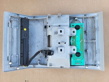 LAMPA OSVĚTLENÍ KABINY POLSTROVÁNÍ VW T5 MULTIVAN CARAVELLA
