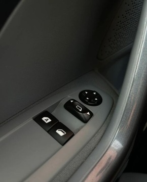 Peugeot 208 I Hatchback 3d 1.0 VTI 68KM 2014 Peugeot 208 Grzane fotele Alu klima Gwarancja w cenie Warszawa VFVJ 68KM, zdjęcie 21