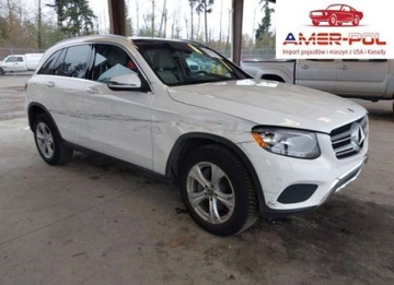 Mercedes GLC C253 2018 Mercedes-Benz GLC 300 4Matic 2018 2.0L 2.0 Benzyna 241KM