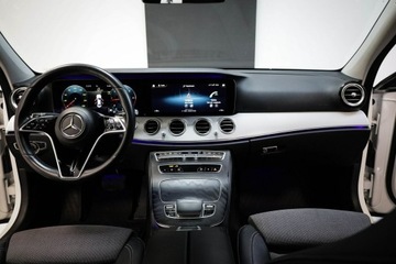 Mercedes Klasa E W213 Limuzyna 2.0 220d 194KM 2020 Mercedes E 220 *4Matic*AMG Line*Salon Polska*I Rej, zdjęcie 13