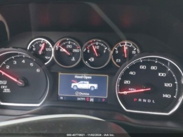 Chevrolet Silverado II 2021 Chevrolet Silverado 2021r., 4x4, 5.3L 5.3 Benzyna 355KM, zdjęcie 10