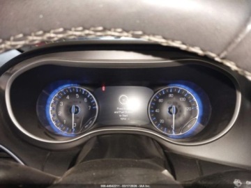 Chrysler Pacifica II 2022 Chrysler Pacifica Touring L, 2022r., 3.6L 3.6 Benzyna 287KM, zdjęcie 11