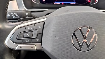 Volkswagen Passat B8 Variant Facelifting 2.0 TDI SCR 200KM 2023 Volkswagen Passat 2.0TDI 200KM ACC SalonPL Kamera, zdjęcie 11