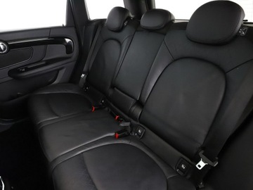 Mini Countryman F60 Crossover 1.5 Plug-in Hybrid 224KM 2018 Mini Countryman Cooper S ALL4 PHEV Chili Panorama, zdjęcie 16