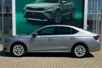 Skoda Octavia IV Liftback 1.5 TSI EVO 150KM 2026 Skoda Octavia Podgrzewane fotele Kamera i czujniki parkowania Duzy Rabat, zdjęcie 22