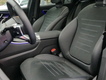 Mercedes GLC C254/X254 Coupe 2.0 200 204KM 2025 GLC Coupe 200 4-Matic AMG Line 2.0 (204KM) 2025, zdjęcie 4