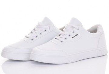 LEKKIE SPORTOWE BUTY DAMSKIE KLASYCZNE BIAŁE TENISÓWKI EKO SKÓRA