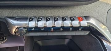 Peugeot 3008 II Crossover 1.6 THP 180KM 2020 Peugeot 3008 Super Stan 1,6 GT Line, zdjęcie 17