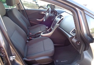 Opel Astra J Hatchback 5d 1.4 Turbo ECOTEC 120KM 2012 Opel Astra J 1.4 Serwisowana Sprowadzona, zdjęcie 5