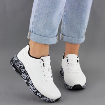 Женская спортивная обувь ADIDAS WHITE AIR System HEART 38