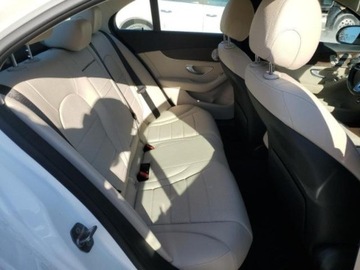 Mercedes Klasa C W206 2021 Mercedes-Benz Klasa C 2021r., 4Matic, od ubezpieczalni 2.0 Benzyna 255KM, zdjęcie 8