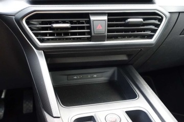 Seat Leon IV Hatchback 1.5 eTSI (MHEV) 150KM 2022 Seat Leon DSG 150KM Virtual Tempomat Grzana kiersalon PL,bezwypadek,fv23, zdjęcie 16