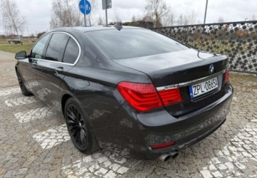 BMW Seria 7 F01 Sedan 730d 245KM 2008 BMW Seria 7 BMW Seria 7 730d 3.0 Diesel 245KM, zdjęcie 1