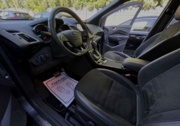 Ford Kuga II SUV Facelifting 2.0 TDCi 120KM 120KM 2019 Ford Kuga ST-LINE ZAREJESTROWANY AUTOMAT gwarancja bezwypadkowa, zdjęcie 17