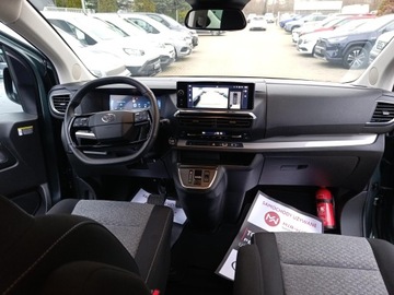 Toyota Proace II Furgon Medium 2.0 D-4D 177KM 2024 Toyota PROACE VERSO 2.0 D4-D Long Family Toyota Pr, zdjęcie 19