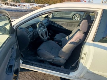 Toyota Corolla IX (E12) Hatchback 1.4 i 16V 97KM 2002 Toyota Corolla 1.4 02r, zdjęcie 6