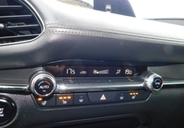 Mazda 3 IV Sedan 2.0 SkyActiv-X 186KM 2022 Mazda 3 z Gwarancja Bezwypadkowa 100 Full Opcja 2.0 Benzyna 186KM, zdjęcie 17