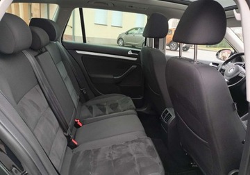 Volkswagen Golf VI Variant 2.0 TDI-CR DPF 140KM 2012 Volkswagen Golf Zarejestrowany - automat - 2,0 - 140 KM 2.0 Diesel 140KM, zdjęcie 17