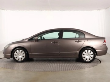 Honda Civic VIII Sedan 1.8 i-VTEC 140KM 2010 Honda Civic 1.8, Salon Polska, Klima, Klimatronic, zdjęcie 2