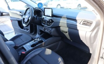 Ford Kuga III 2020 Ford Kuga Tempomat, Nawigacja, Grzane Fotele, Czujniki Kamera, Ekran HUD., zdjęcie 15