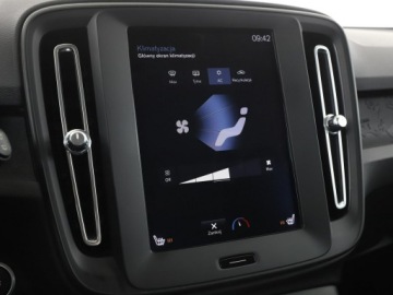 Volvo XC40 2019 Volvo XC 40 1.5 Benzyna Klimatyzacja Nawigacja, zdjęcie 27