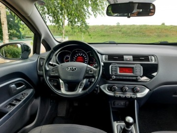 Kia Rio III Hatchback 3d Facelifting 1.2 DOHC CVVT 85KM 2015 Kia Rio Zadbany Serwis GwarancjaRata540zl, zdjęcie 10