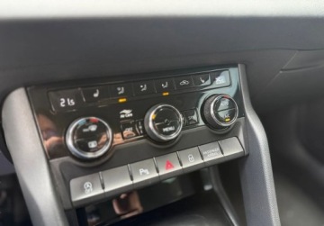 Skoda Karoq Crossover Facelifting 1.5 TSI ACT 150KM 2023 Skoda Karoq 1.5TSI Style DSG Grzana kierownica, 45.000km przebieg PL salon, zdjęcie 27