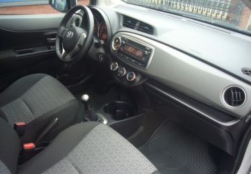 Toyota Yaris III Hatchback 5d 1.0 VVT-i 69KM 2013 Toyota Yaris Toyota Yaris III Salon PL - I wlasciciel Benzyna 69KM, zdjęcie 17