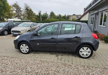 Renault Clio III Hatchback 5d 1.5 dCi 68KM 2008 Renault Clio swiezo sprowadzone, zarejestrowane, zdjęcie 1