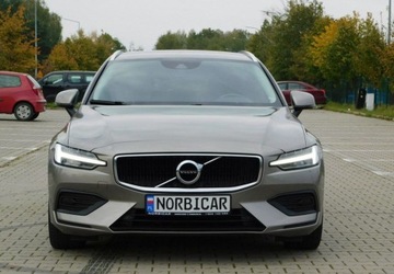 Volvo V60 II  Kombi 2.0 D3 150KM 2019 Volvo V60 z Gwarancja Model 2020r 2.0 Diesel 150KM, zdjęcie 1