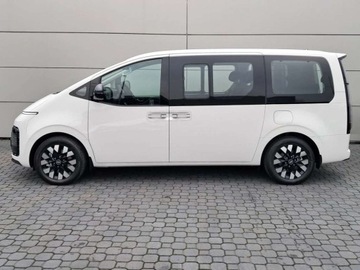 Hyundai Staria 1.6 T-GDI HEV 225KM 2025 Hyundai Staria HEV Luxury Dark 1.6 Hybryda 225KM, zdjęcie 5