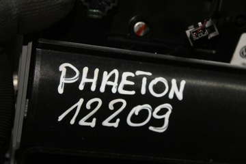LAMPA POLSTROVÁNÍ VW PHAETON 3D0907135B