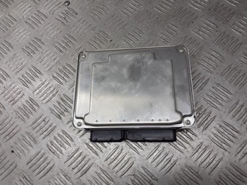 JEDNOTKA MOTORU VOLKSWAGEN OE 038906019KD